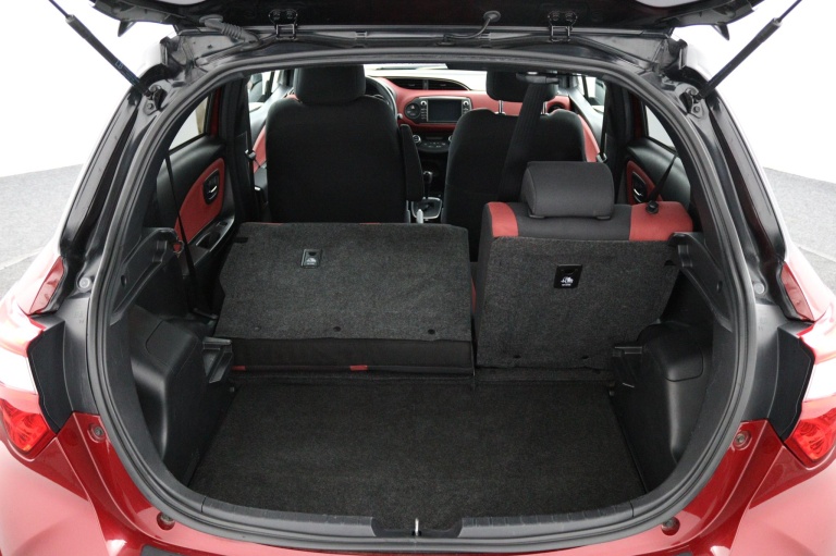 Toyota Yaris - 1.5 Hybrid Y20 Gold Edition 24