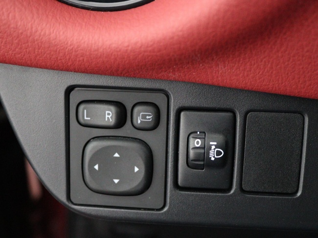 Toyota Yaris - 1.5 Hybrid Y20 Gold Edition