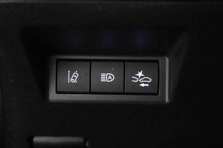 Toyota Yaris - 1.5 Hybrid Y20 Gold Edition 29