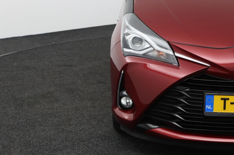 Toyota Yaris - 1.5 Hybrid Y20 Gold Edition 35