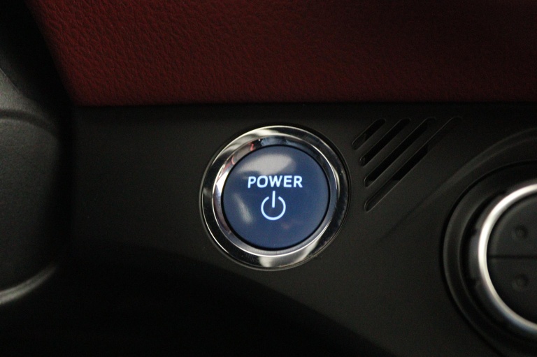 Toyota Yaris - 1.5 Hybrid Y20 Gold Edition 40