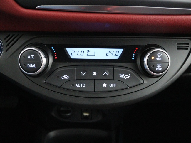 Toyota Yaris - 1.5 Hybrid Y20 Gold Edition