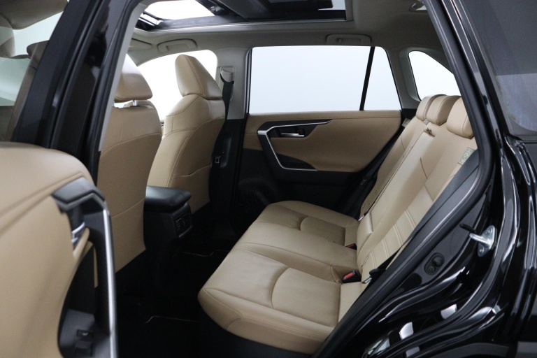 Toyota RAV4 - 2.5 Hybrid AWD Executive 18