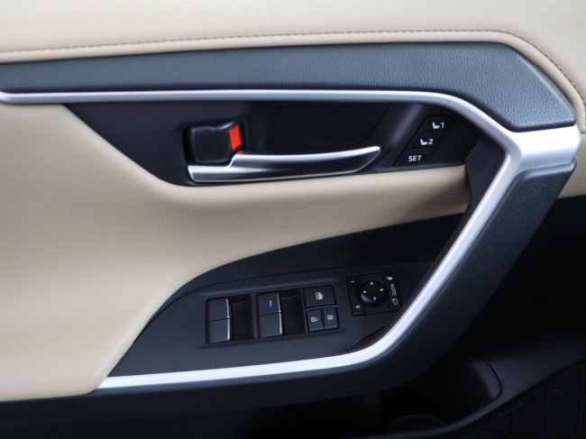 Toyota RAV4 - 2.5 Hybrid AWD Executive