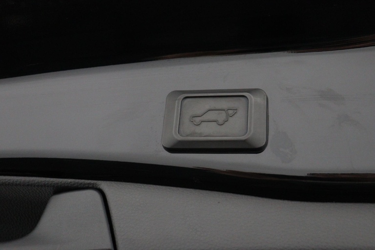 Toyota RAV4 - 2.5 Hybrid AWD Executive 50