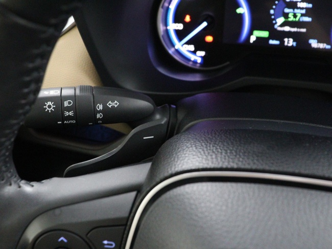 Toyota RAV4 - 2.5 Hybrid AWD Executive