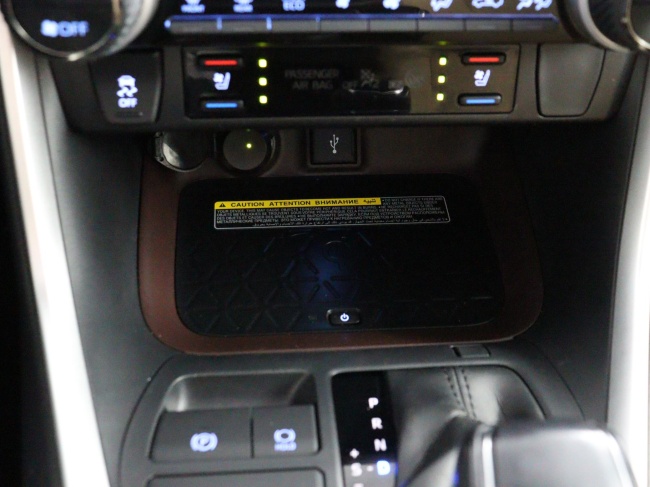 Toyota RAV4 - 2.5 Hybrid AWD Executive