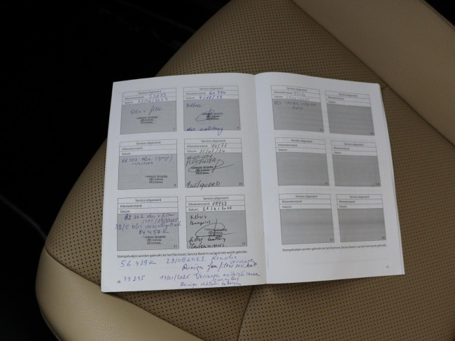 Toyota RAV4 - 2.5 Hybrid AWD Executive