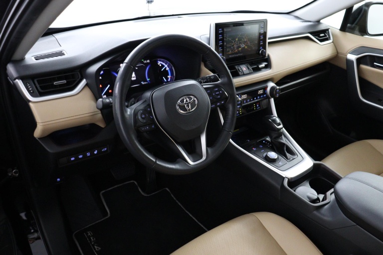 Toyota RAV4 - 2.5 Hybrid AWD Executive 68