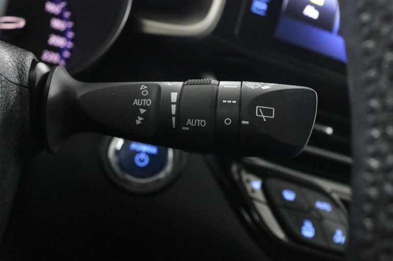 Toyota C-HR - 1.8 Hybrid Executive Ultimate 33