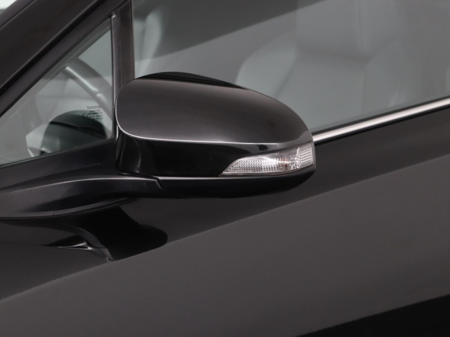 Toyota C-HR - 1.8 Hybrid Executive Ultimate