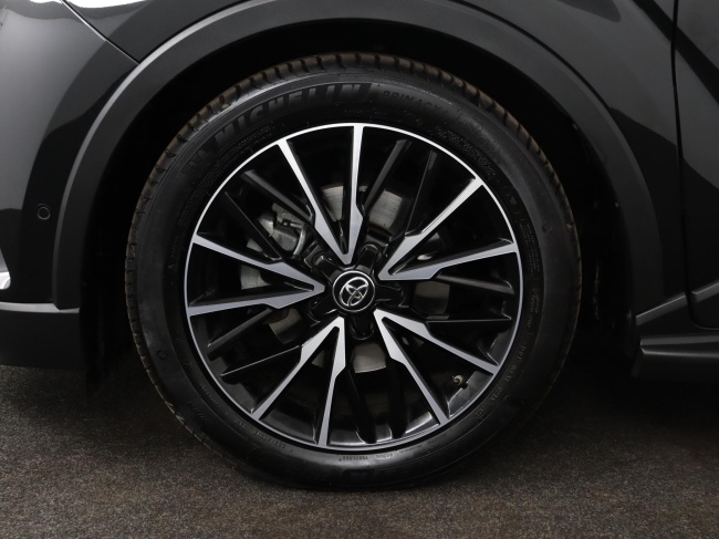 Toyota C-HR - 1.8 Hybrid Executive Ultimate