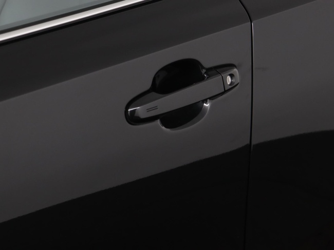 Toyota C-HR - 1.8 Hybrid Executive Ultimate