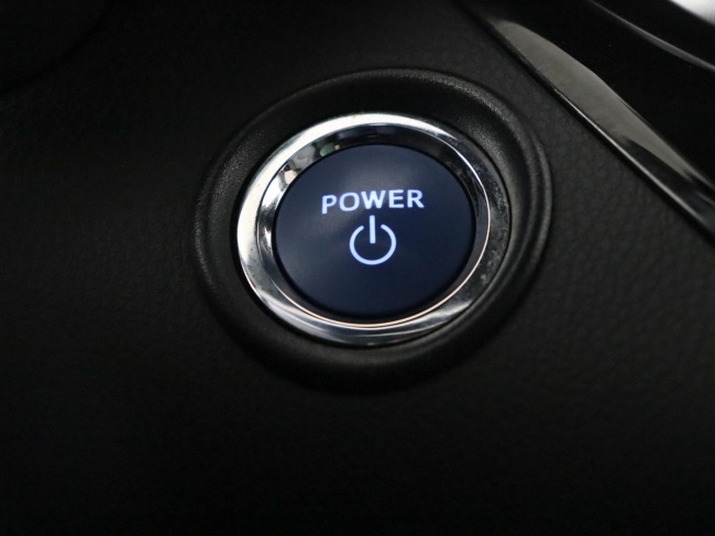 Toyota C-HR - 1.8 Hybrid Executive Ultimate