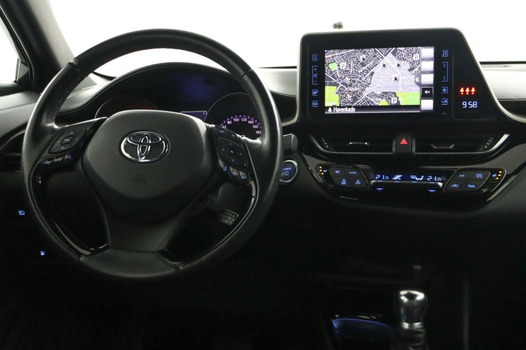 Toyota C-HR - 1.8 Hybrid Executive Ultimate 52