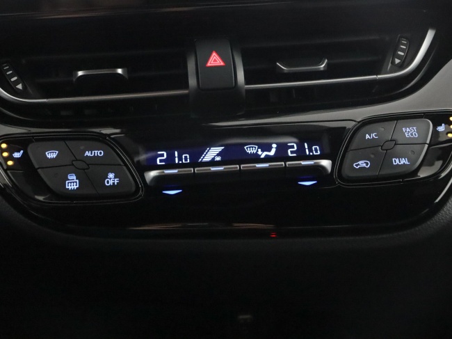 Toyota C-HR - 1.8 Hybrid Executive Ultimate