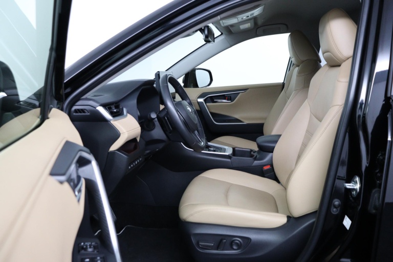 Toyota RAV4 - 2.5 Hybrid AWD Executive 17