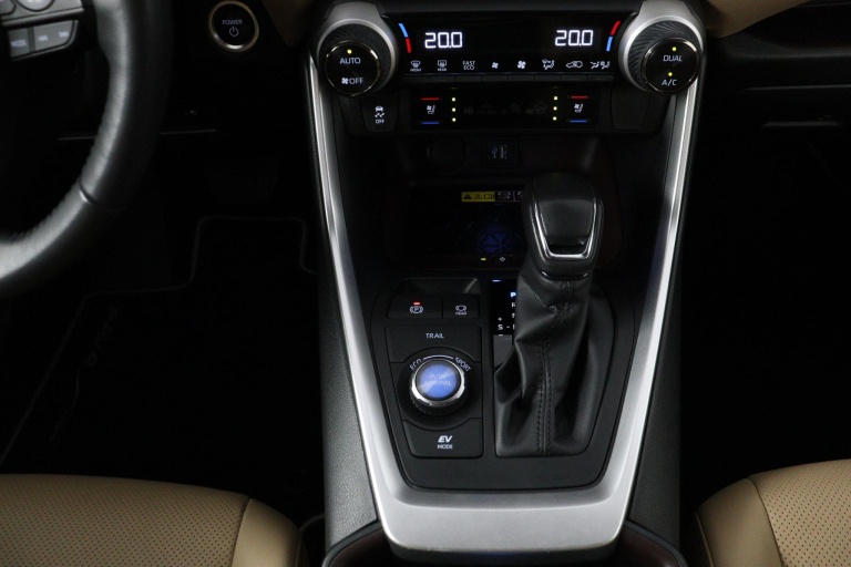 Toyota RAV4 - 2.5 Hybrid AWD Executive 27