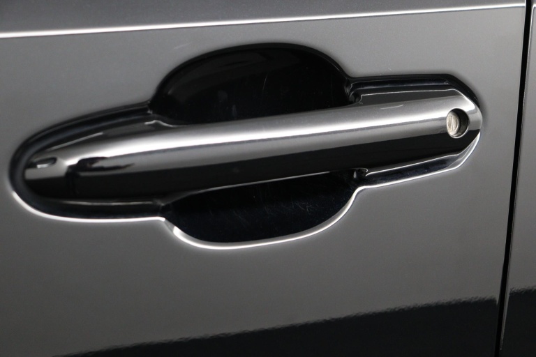 Toyota RAV4 - 2.5 Hybrid AWD Executive 38