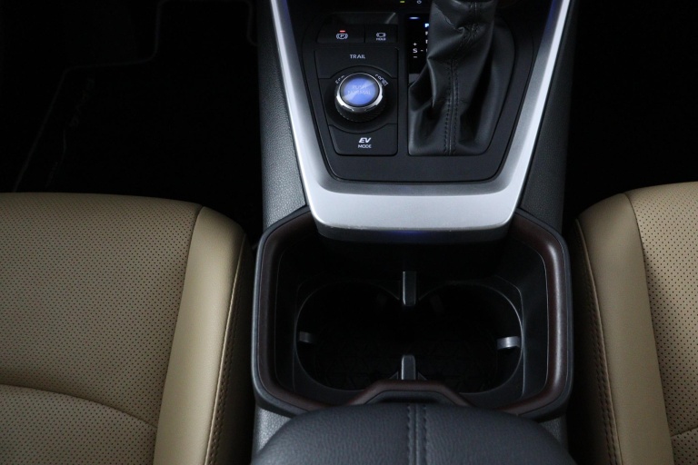 Toyota RAV4 - 2.5 Hybrid AWD Executive 67