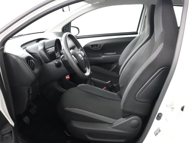 Toyota Aygo - 1.0 VVT-i x-fun