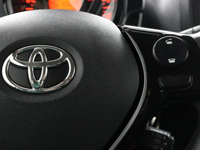 Toyota Aygo - 1.0 VVT-i x-fun