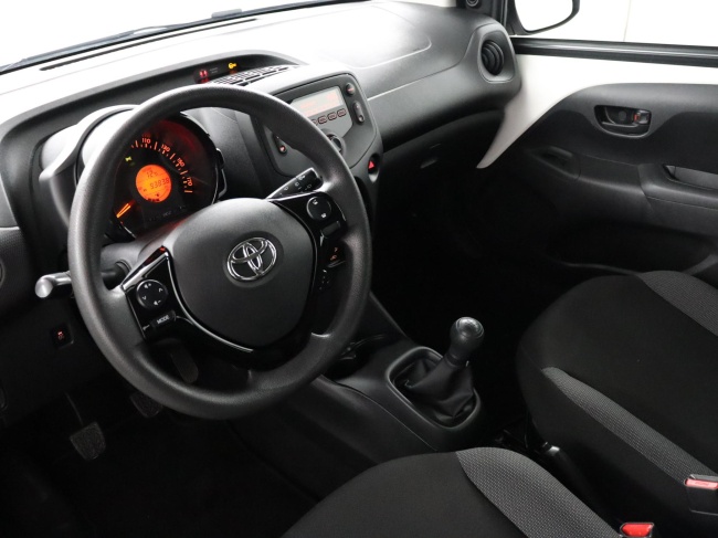 Toyota Aygo - 1.0 VVT-i x-fun