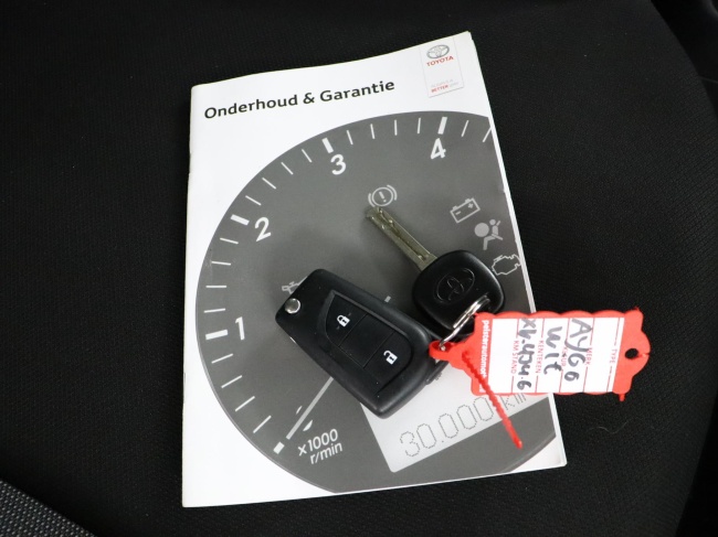 Toyota Aygo - 1.0 VVT-i x-fun