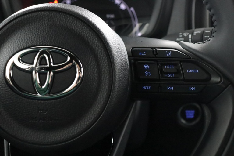 Toyota Aygo X - 1.0 VVT-i MT Premium 21