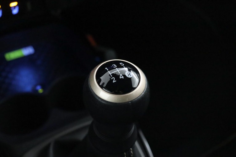 Toyota Aygo X - 1.0 VVT-i MT Premium 27