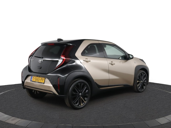 Toyota Aygo X - 1.0 VVT-i MT Premium