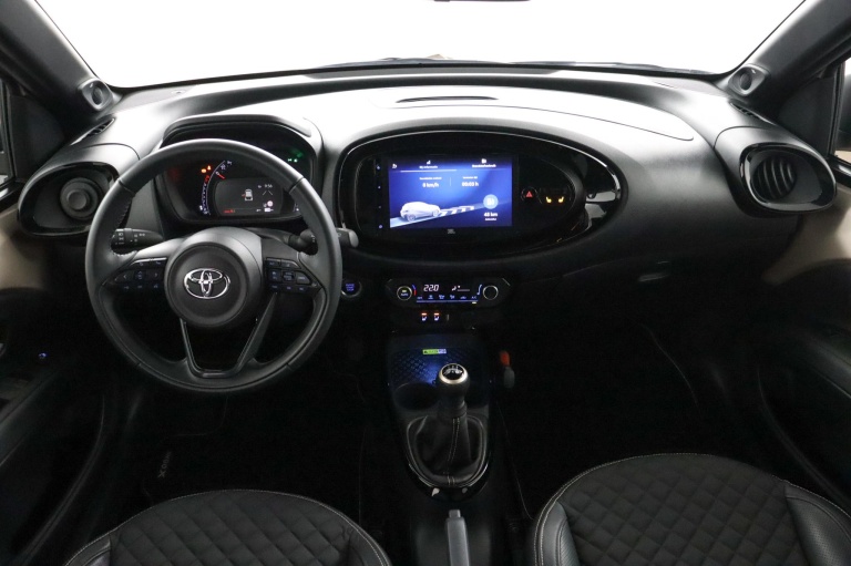 Toyota Aygo X - 1.0 VVT-i MT Premium 4