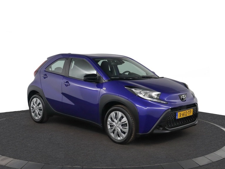Toyota Aygo X - 1.0 VVT-i MT Play 14