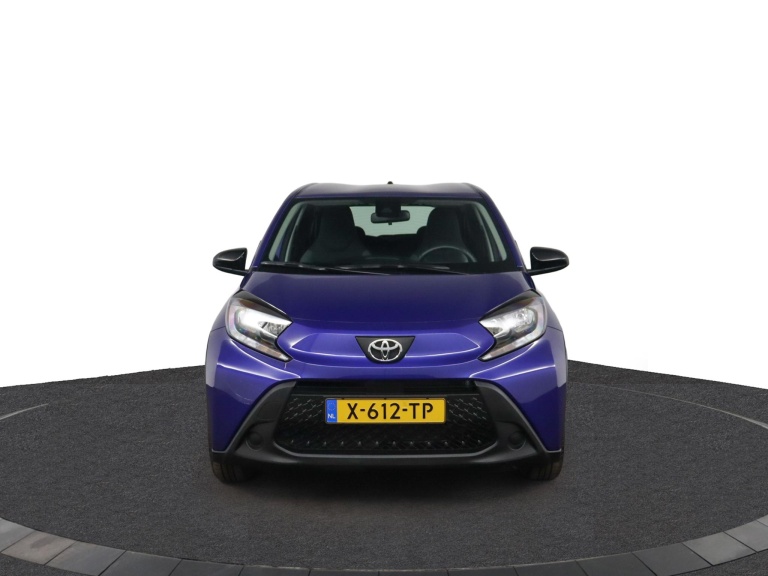 Toyota Aygo X - 1.0 VVT-i MT Play 16
