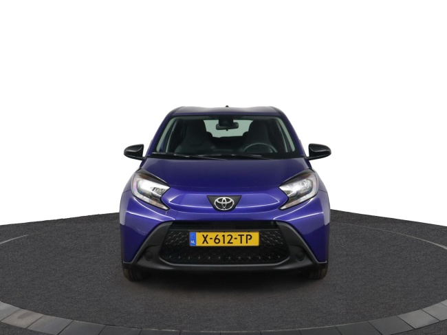 Toyota Aygo X - 1.0 VVT-i MT Play