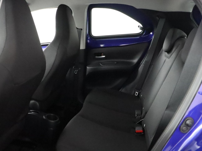 Toyota Aygo X - 1.0 VVT-i MT Play