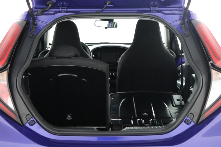 Toyota Aygo X - 1.0 VVT-i MT Play 25