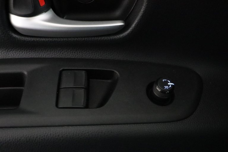 Toyota Aygo X - 1.0 VVT-i MT Play 29