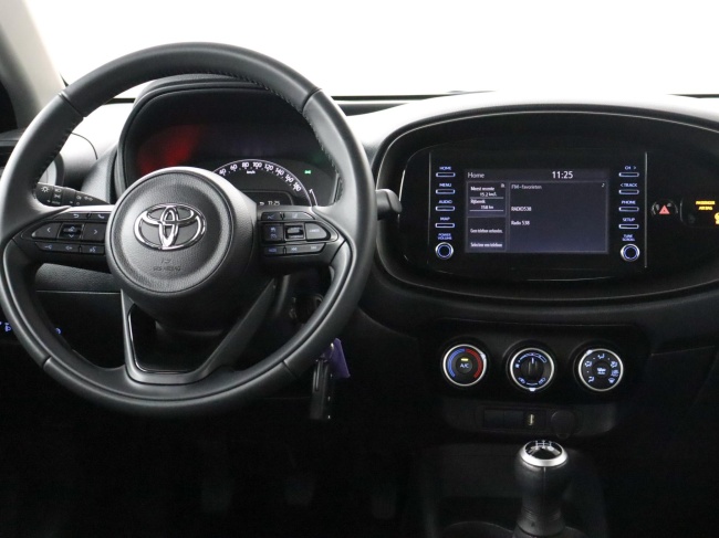 Toyota Aygo X - 1.0 VVT-i MT Play