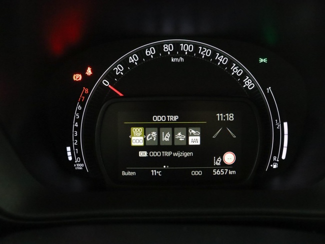 Toyota Aygo X - 1.0 VVT-i MT Play