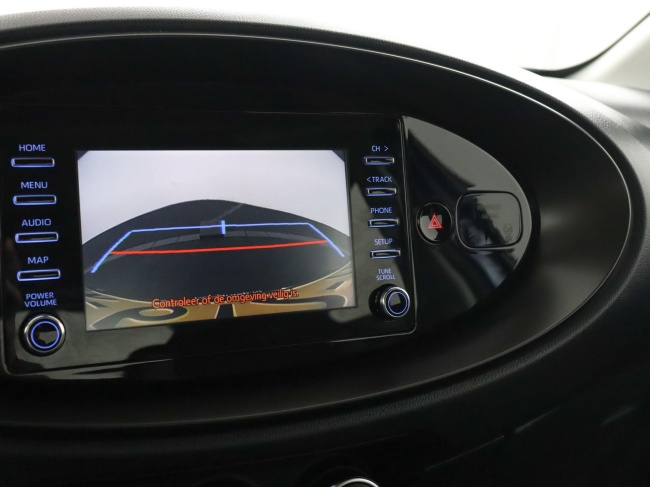 Toyota Aygo X - 1.0 VVT-i MT Play