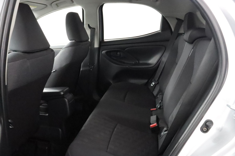 Toyota Yaris - 1.5 Hybrid 115 Dynamic 18