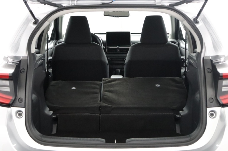 Toyota Yaris - 1.5 Hybrid 115 Dynamic 26