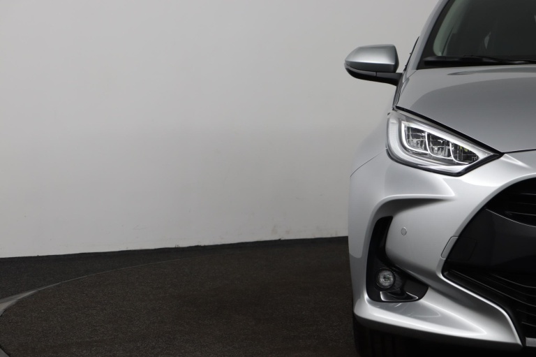Toyota Yaris - 1.5 Hybrid 115 Dynamic 35