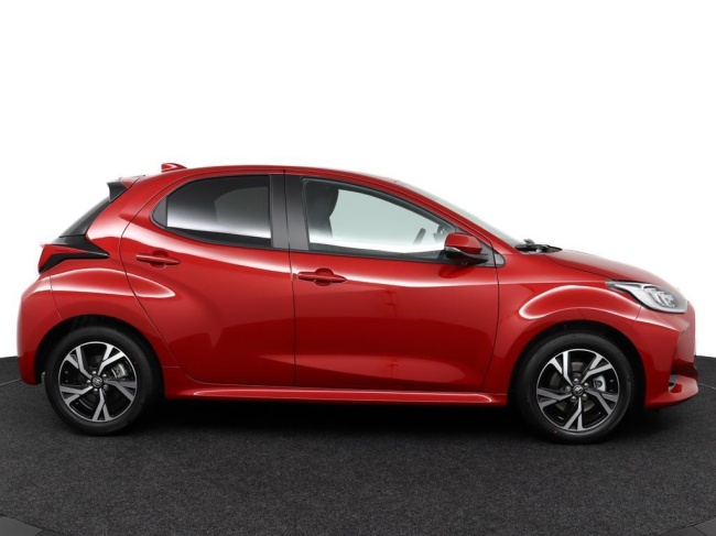 Toyota Yaris - 1.5 Hybrid 115 First Edition