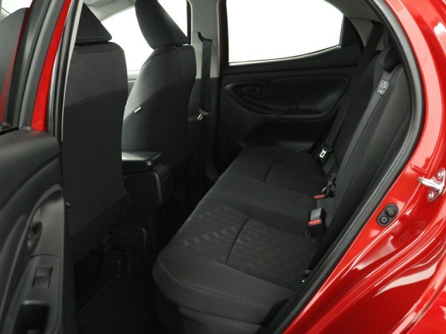 Toyota Yaris - 1.5 Hybrid 115 First Edition