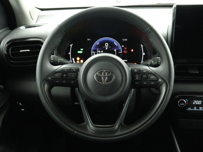 Toyota Yaris - 1.5 Hybrid 115 First Edition