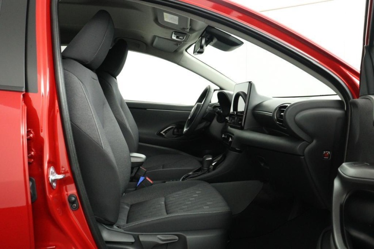 Toyota Yaris - 1.5 Hybrid 115 First Edition 19