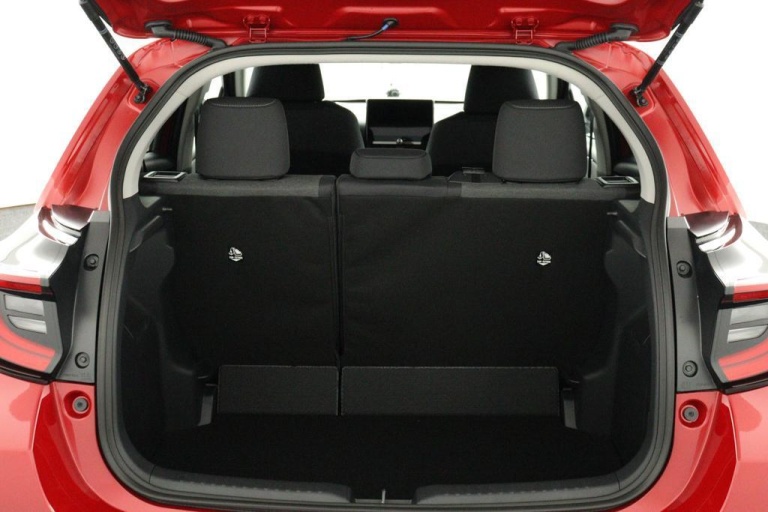 Toyota Yaris - 1.5 Hybrid 115 First Edition 21