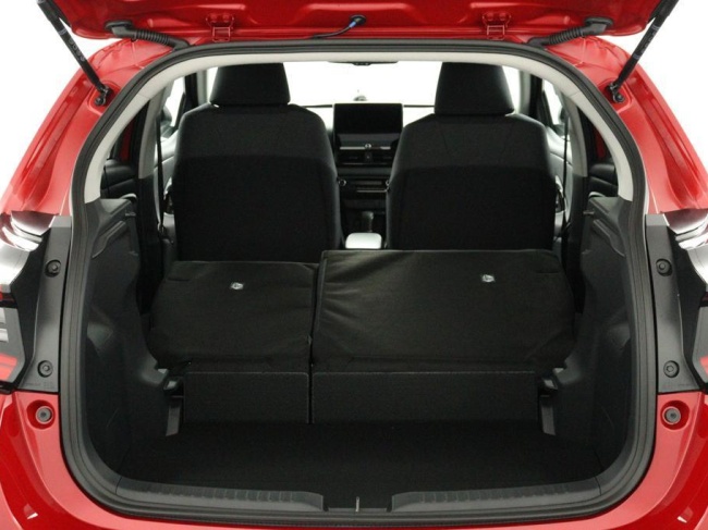 Toyota Yaris - 1.5 Hybrid 115 First Edition